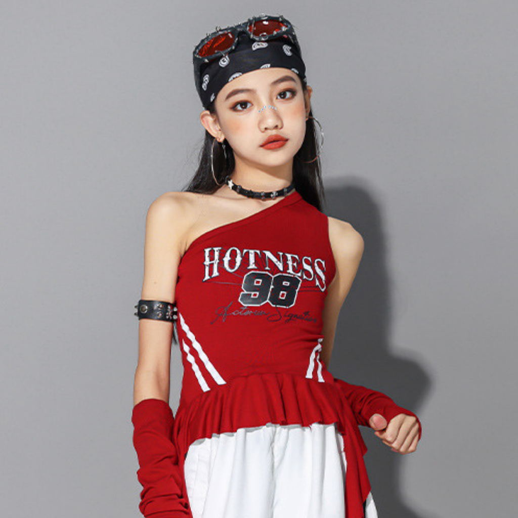 GIRLS レッドワンショルダー カーゴパンツセットアップ キッズダンス衣装