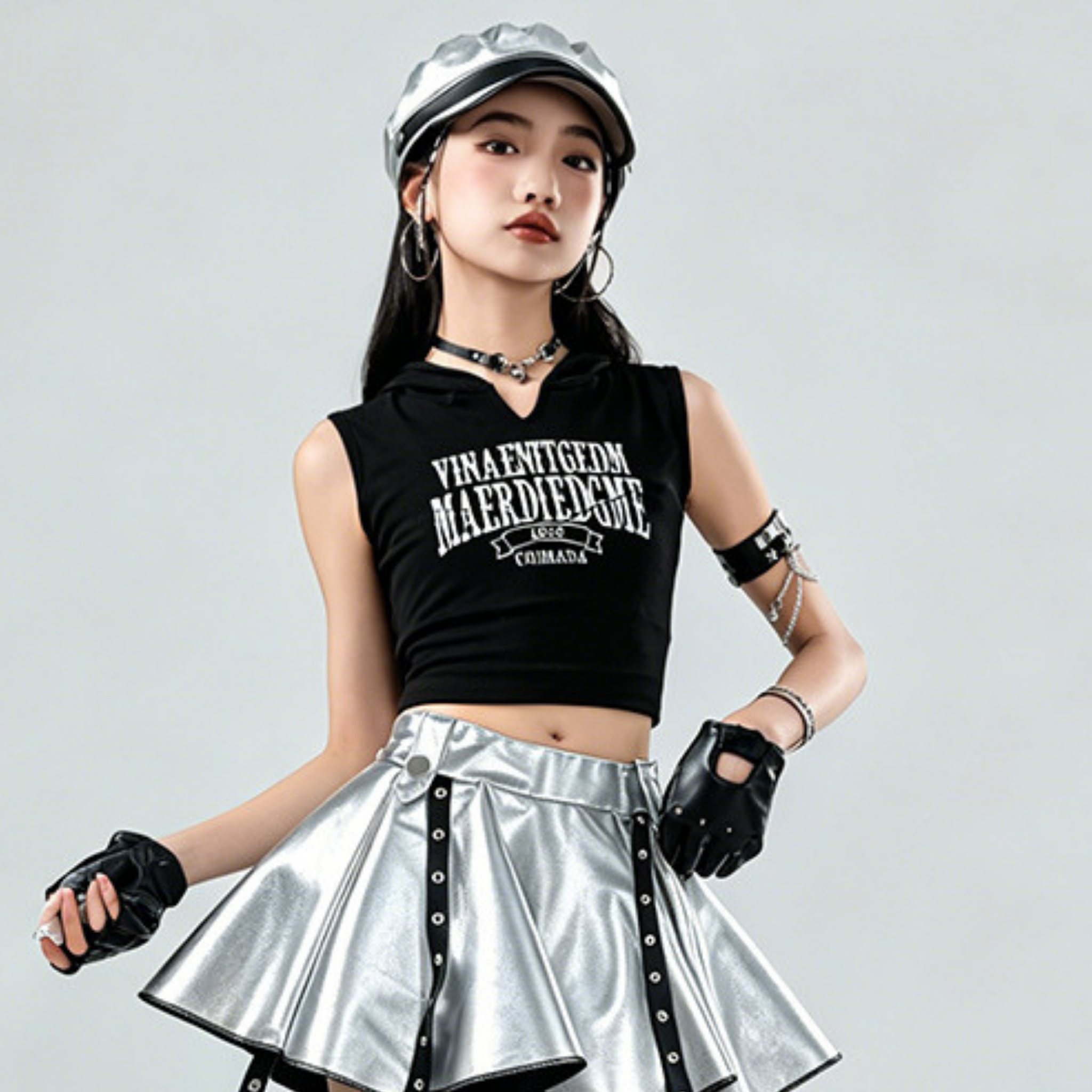 K-POP メタリックシルバー スカートセットアップ キッズダンス衣装