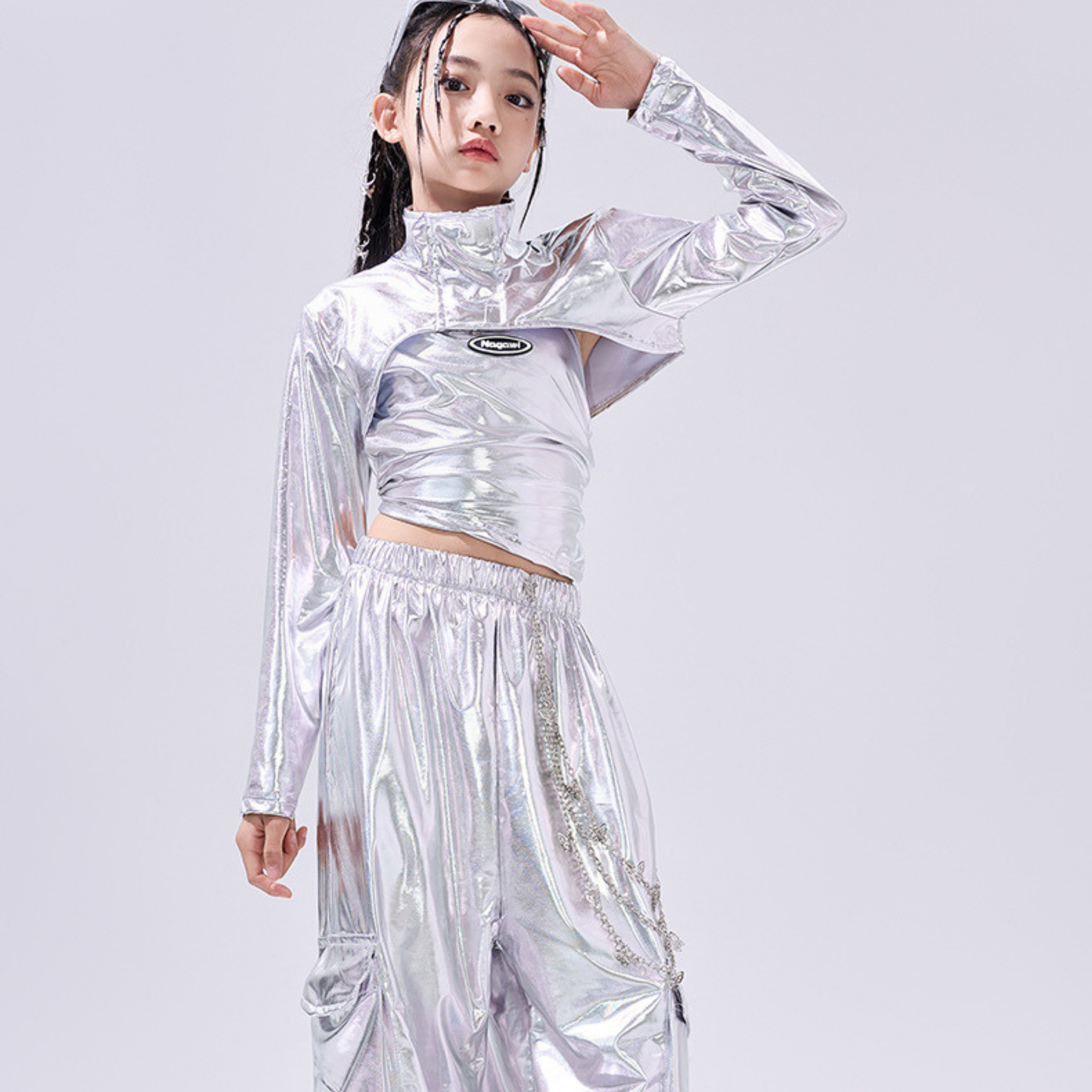 K-POP メタリックシルバー スパンコールセットアップ キッズダンス衣装