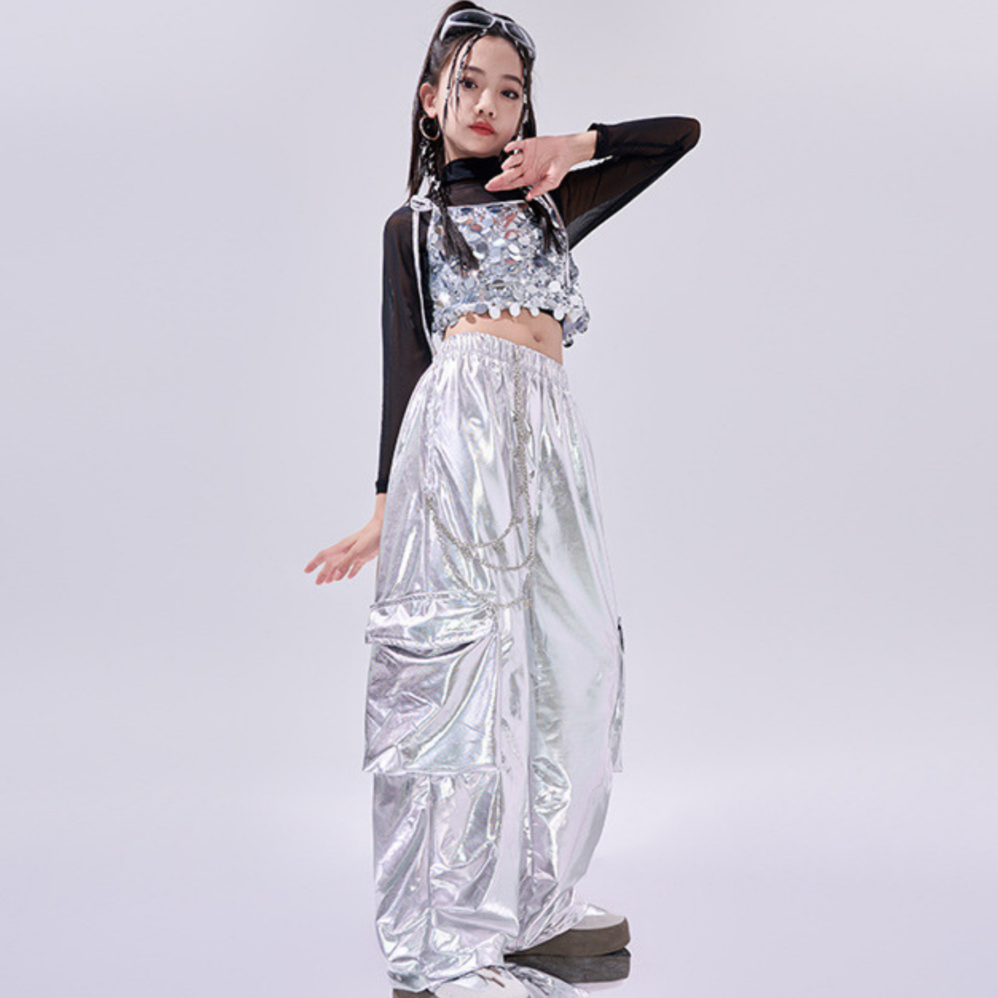 K-POP メタリックシルバー スパンコールセットアップ キッズダンス衣装