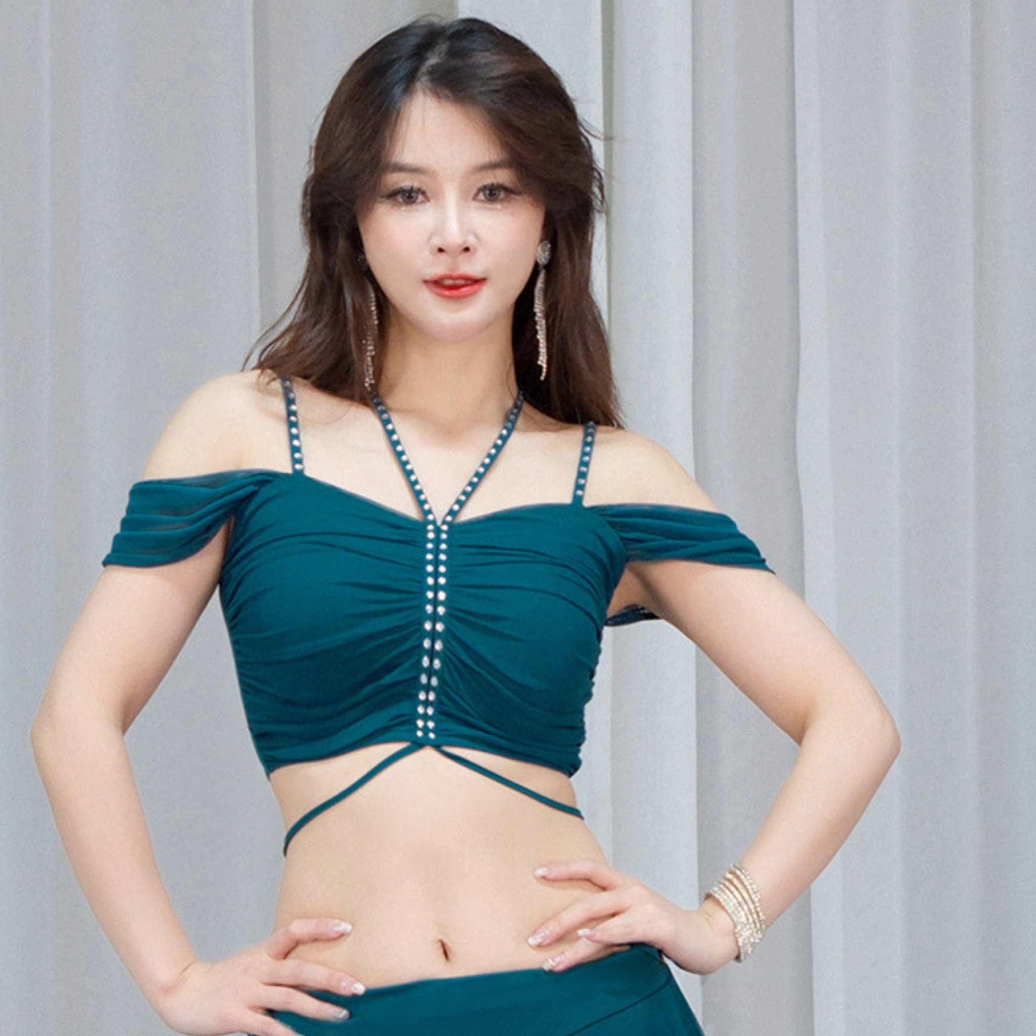 ベリーダンス　レッスンウェア　レイヤードパンツスタイル