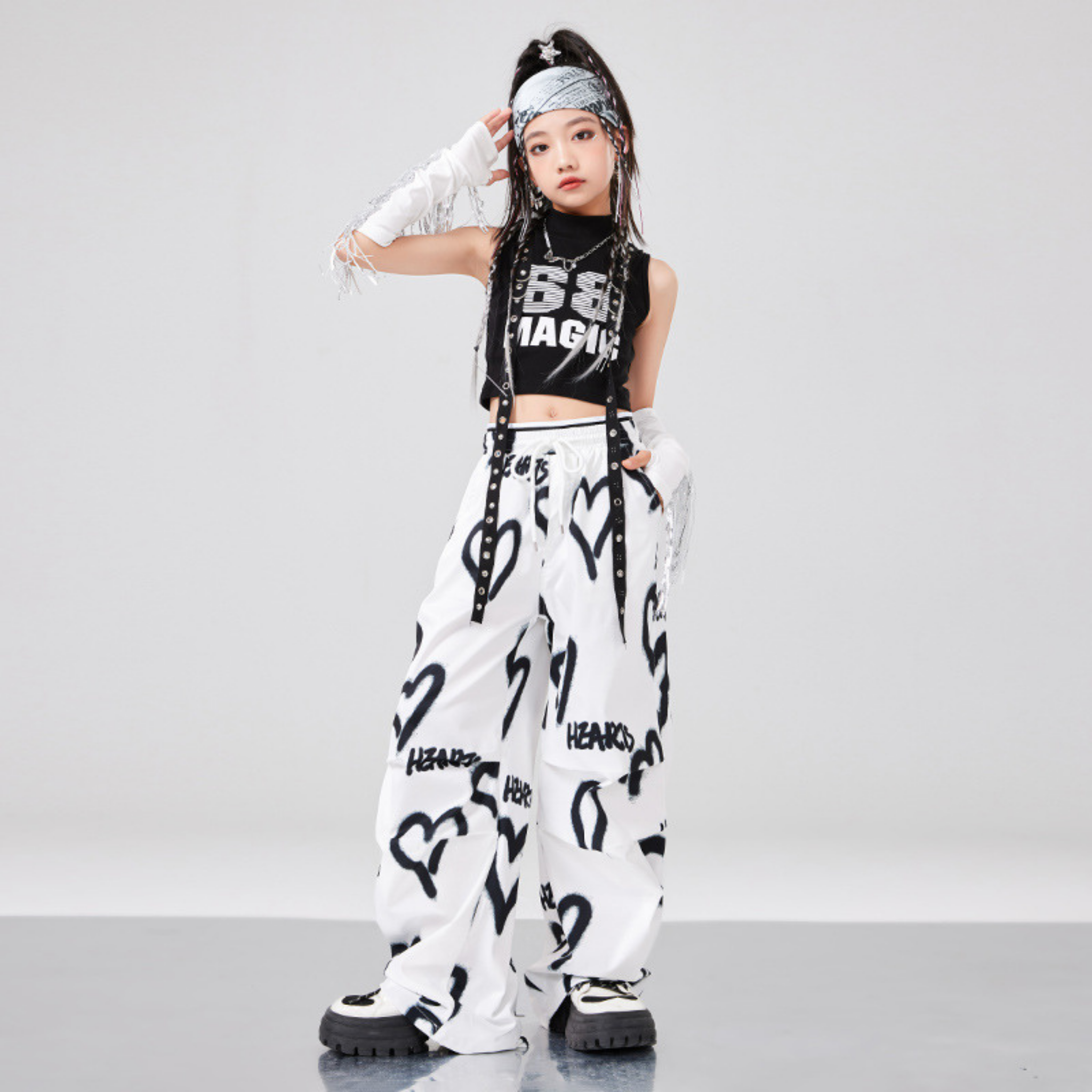 HIPHOP ブラックハート ワイドパンツセットアップ キッズダンス衣装