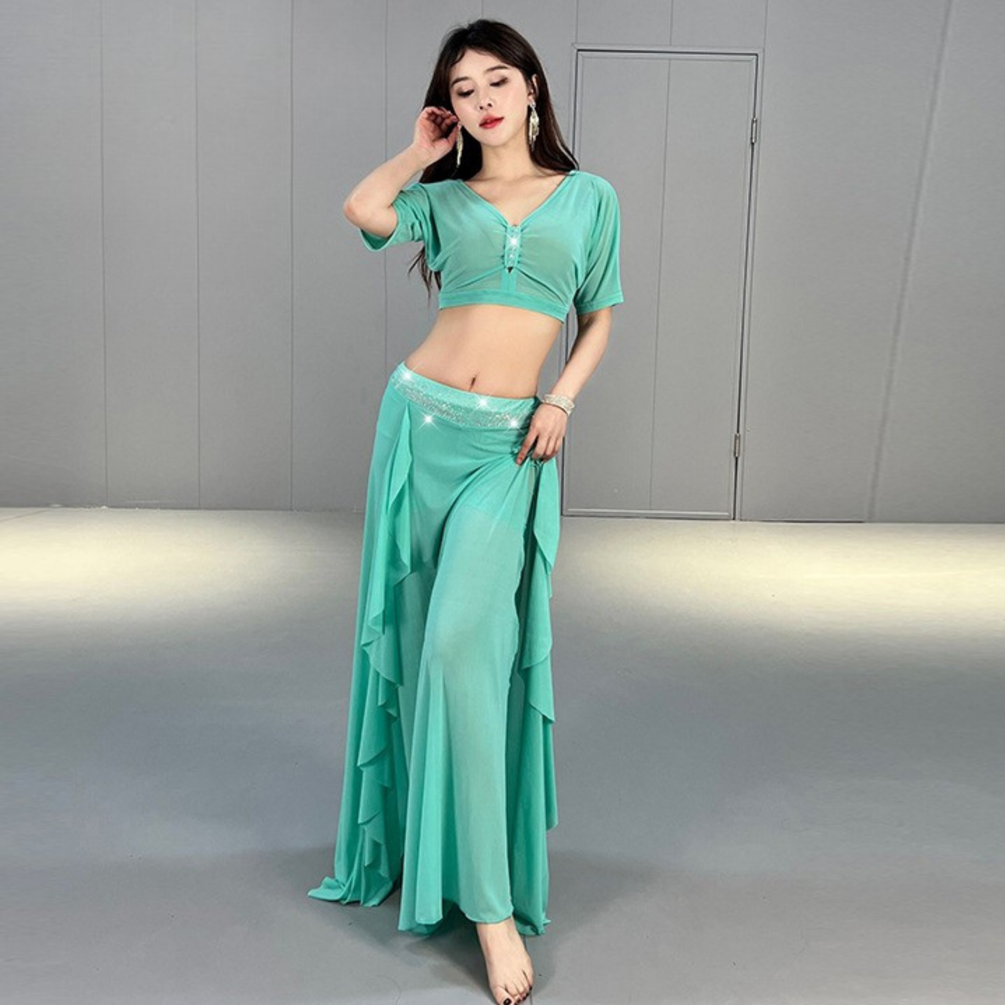 ベリーダンス　レッスンウェア　ラインストーン