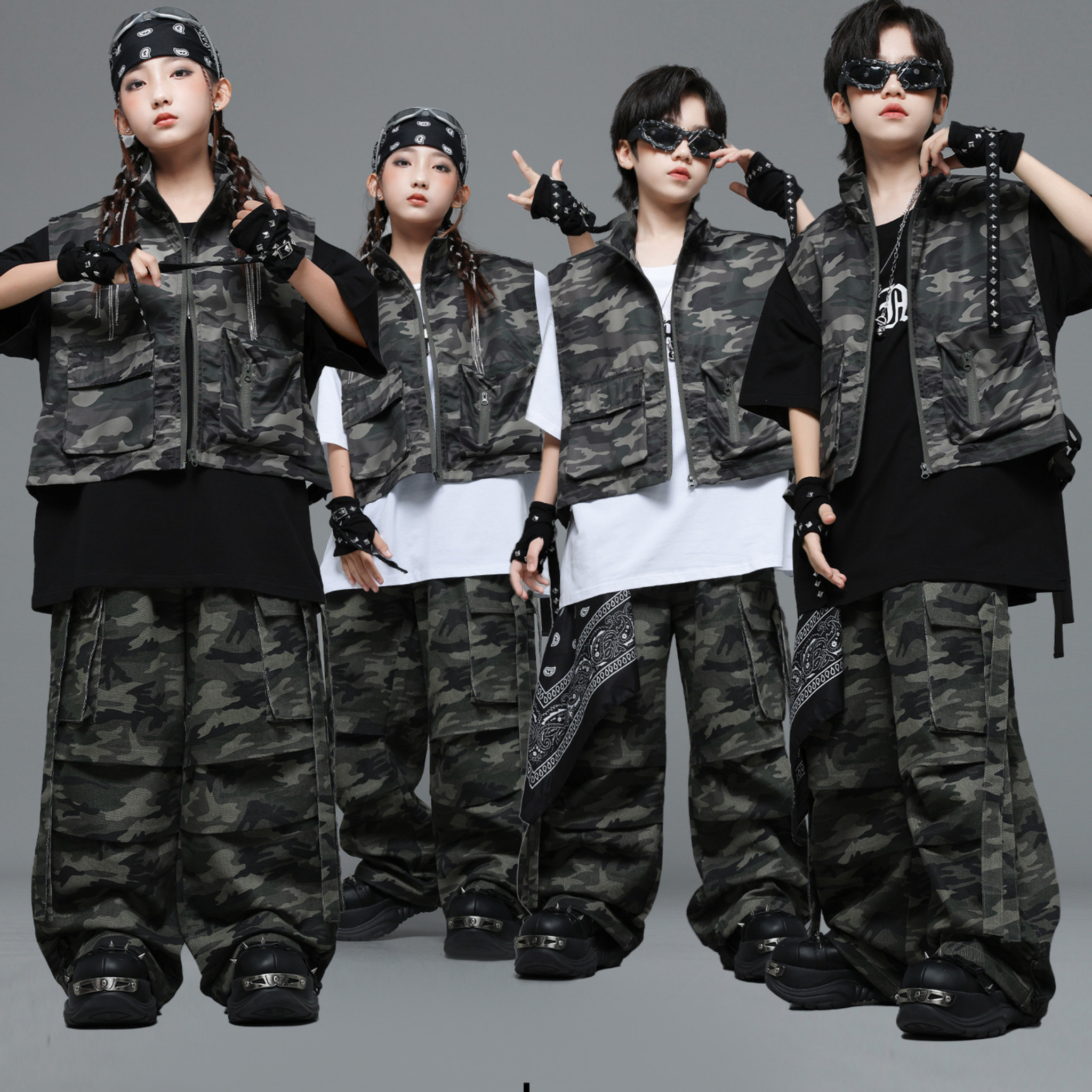 HIPHOP カモフラージュ ワイドパンツセットアップ キッズダンス衣装