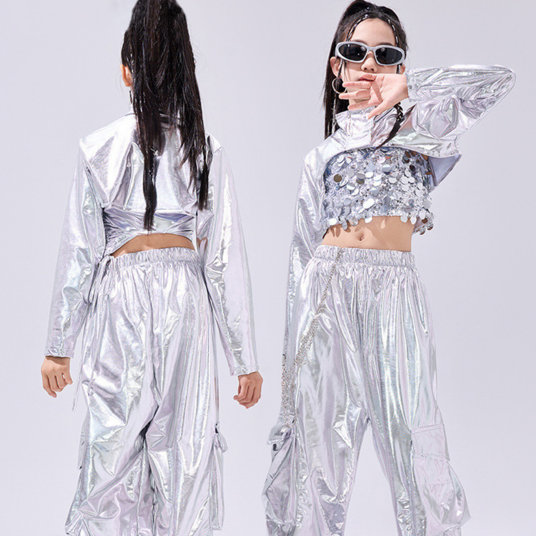 K-POP メタリックシルバー スパンコールセットアップ キッズダンス衣装