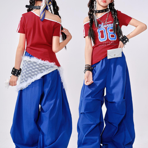 GIRLS レッドナンバー ブルーカーゴセットアップ キッズダンス衣装