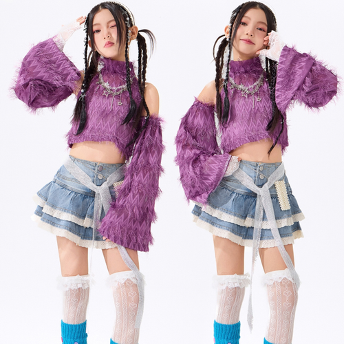 パープルシャギートップスとデニムフリルスカートのキッズダンス衣装 着用イメージ