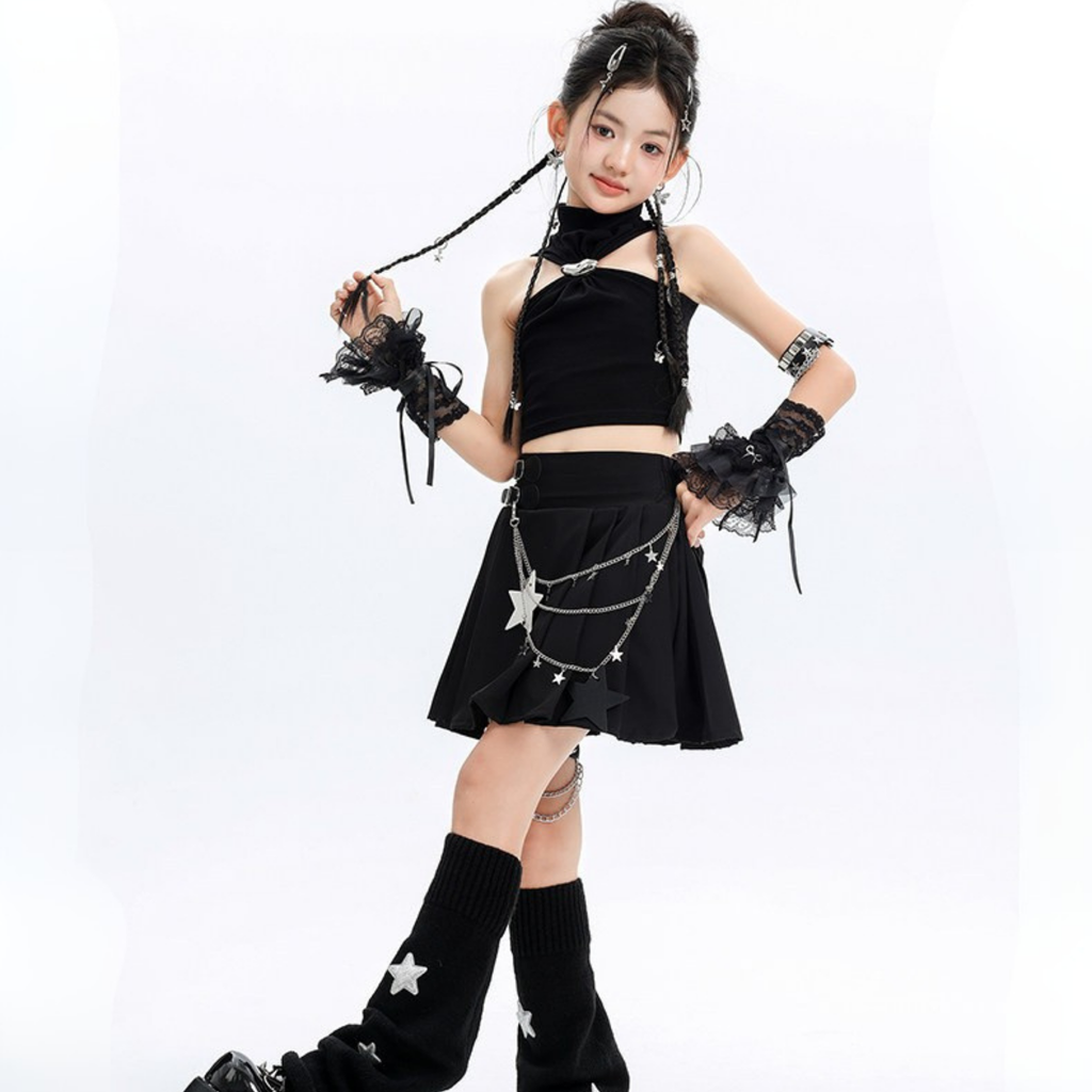 GIRLS ブラックプリーツスカート セットアップ キッズダンス衣装